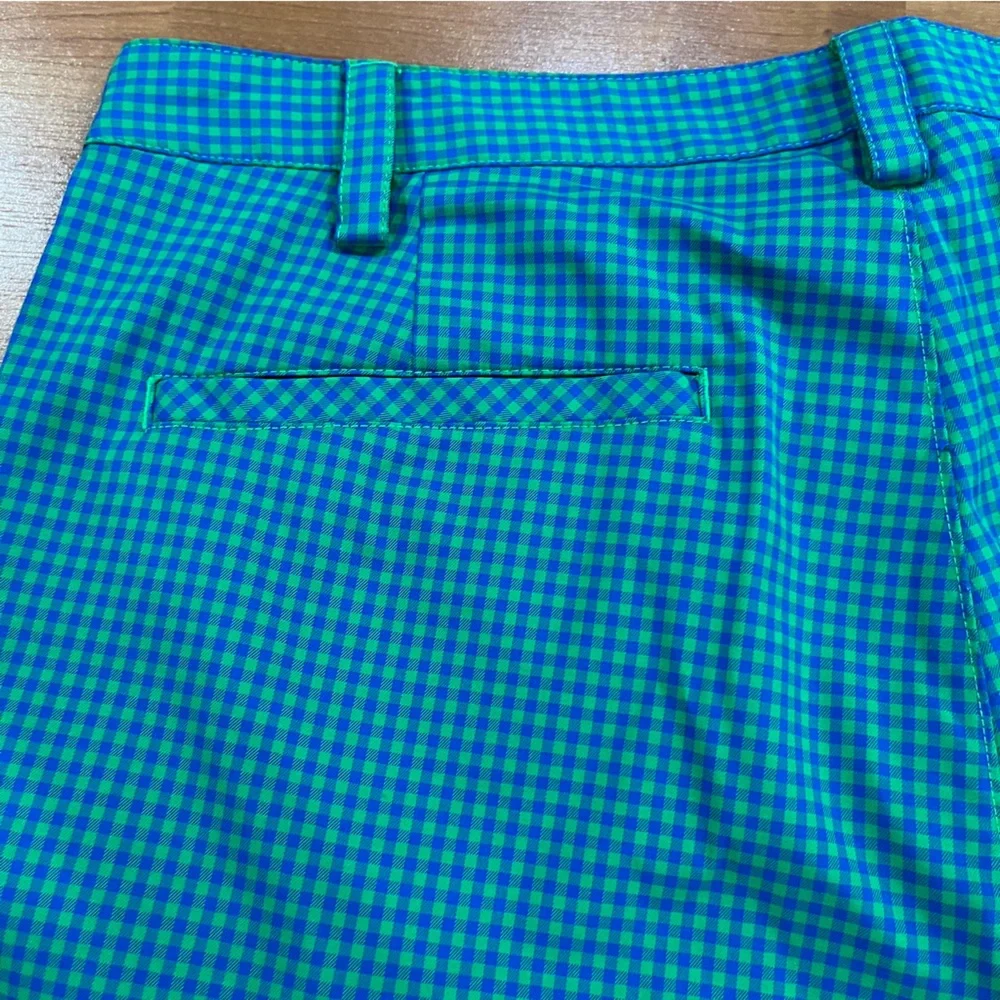 Under Armour | men’s golf shorts - Picture 8 of 9